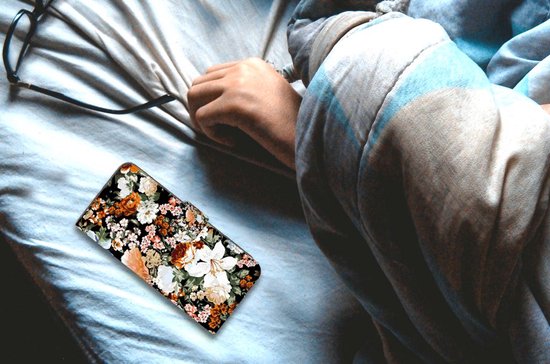 Coque adaptée pour OPPO A16/A16s/A54s Dark Flowers