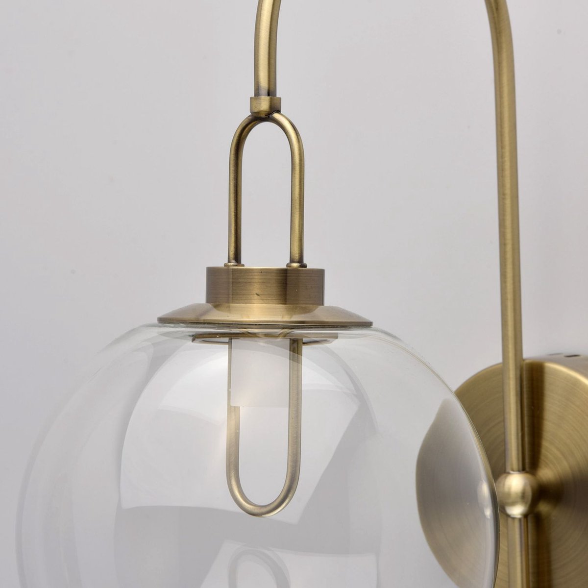 Licht-Erlebnisse - Stan - LED - Wandlamp - 3000K - 325lm - van - Metaal glas aluminium - in - Antiek messing Transparant