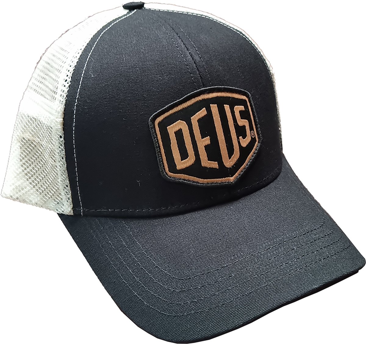 DEUS Woven Shield Trucker cap - Black White