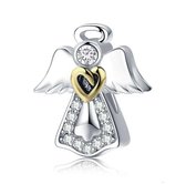 Geloof en Geluk - Zilveren bedels - Bedel beschermende engel | Met gouden hartje | 925 Sterling Zilver - Pandora compatible - 925 Zilver Certificaat - Tip Moederdag