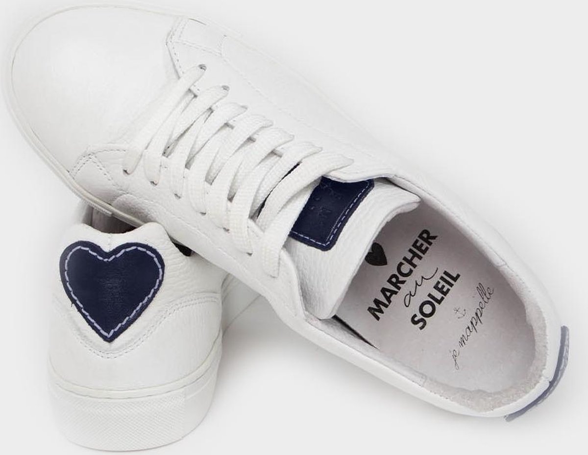bed bijstand aanwijzing Les Sneakers Navy Heart - Sneaker van Je m'appelle | bol.com