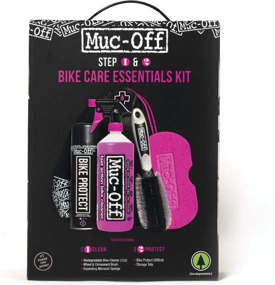 Zwarte doos met de tekst 'Muc-Off Stage 1 & Stage 2 Bike Care Essentials Kit' en een afbeelding van de inhoud.