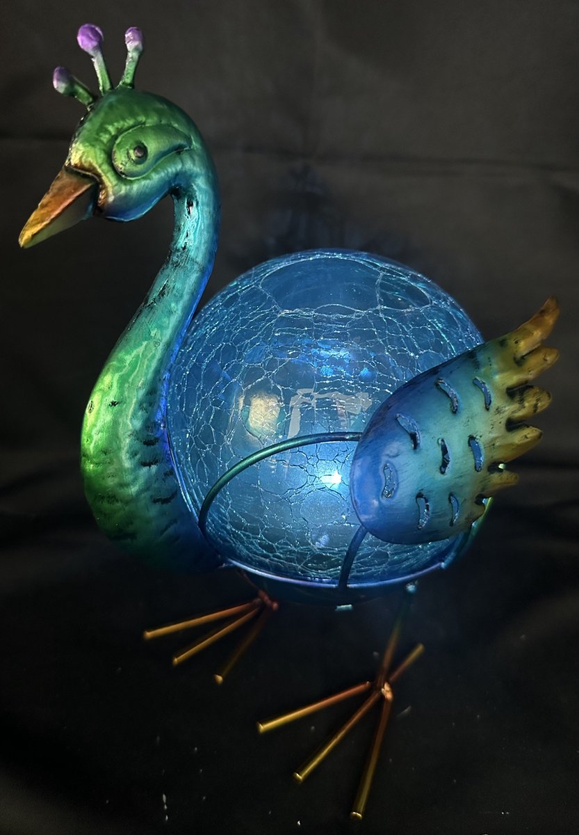 Impuls Decoratieve metalen solarlamp met craquele glazen bol Pauw meerkleurig met LED staand model hoogte 21 x 23 x 1 cm Tuindecoratie Tuinverlichting