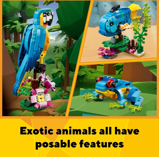 Een blauwe en gele LEGO papegaai, blauwe LEGO vis op een plant en een blauwe en gele LEGO kikker.