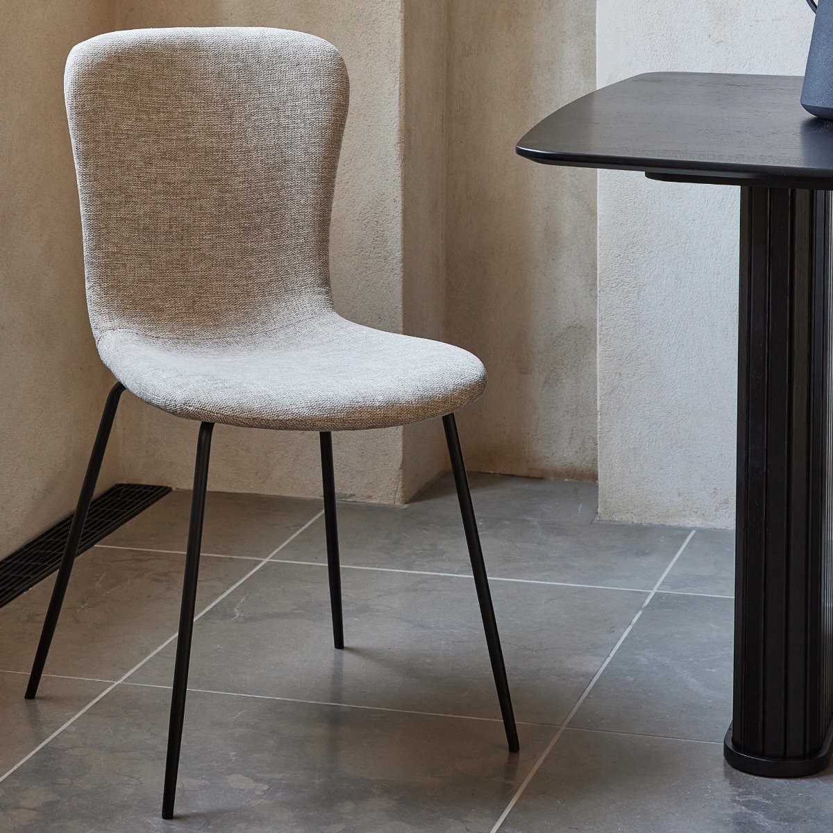 Giga Living Eetkamerstoel Zonder Armleuning - Zandkleur - 47x47x85cm - Delta - Giga Living