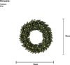 Donkergroene kerstkrans van 70 cm, versierd met warme witte lampjes. Geschikt voor buiten (IP44).