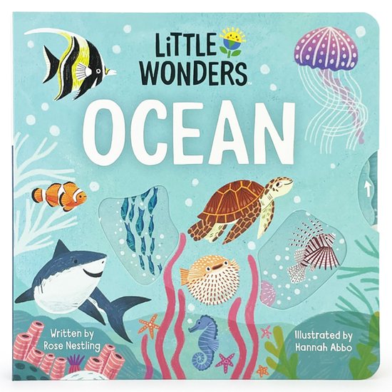 Livre 'Little Wonders OCEAN' avec des illustrations joyeuses d'animaux marins: poisson-clown, requin, poisson, tortue marine, poisson-globe, poisson-lion, méduse, étoile de mer, hippocampe et poissons dans un monde aquatique.