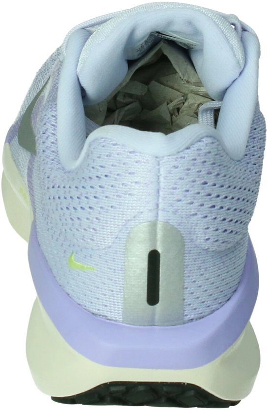 Nike winflo 11 womens in de kleur paars.