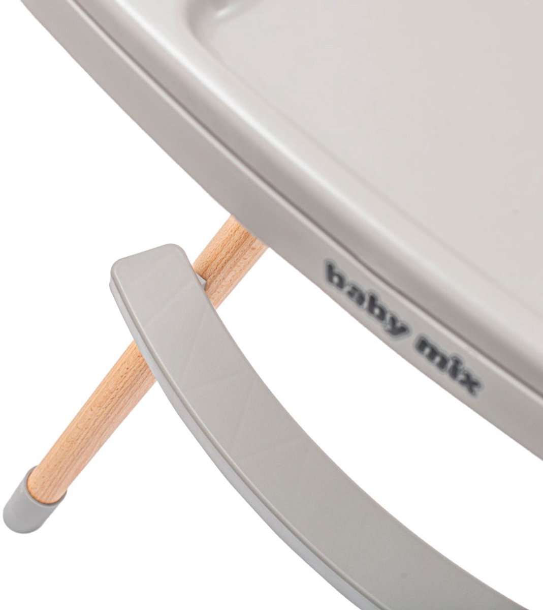 Baby Mix - Eetkamerstoel - Kinderstoel met verstelbaar dienblad, eco-leer bekleding, houten, roze - Voetensteun - Veiligheidsgordel - Antislip - Boodschappenmand