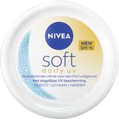 NIVEA Soft Daily UV Bodycrème - Crème met SPF 15 - Ook geschikt als Dagcreme - Droge Huid - Body Cream - 250 ml