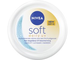 NIVEA Soft Daily UV Bodycrème - Crème met SPF 15 - Ook geschikt als Dagcreme - Droge Huid - Body Cream - 250 ml
