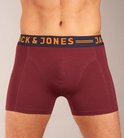 Donkerrode boxershorts van Jack & Jones met een marineblauwe tailleband met oranje tekst.