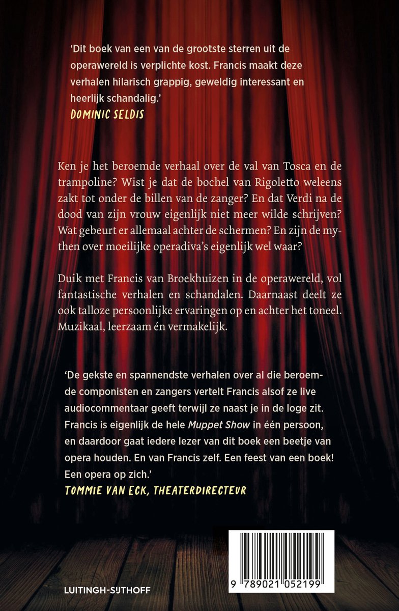 Achterkant boek 'Schandalig mooie opera' met rode gordijnen en tekst. De titel en auteur komen uit de tekst.