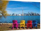 Fleurige stoeltjes met zicht op de skyline van Toronto - Foto op Dibond - 60 x 40 cm