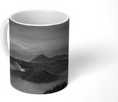 Mok - Indonesië - Mist - Zwart - Wit - 350 ML - Beker