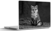 Laptop sticker - 15.6 inch - Zittende rode vos - zwart wit - 36x27,5cm - Laptopstickers - Laptop skin - Cover
