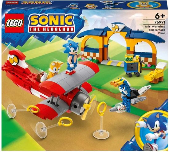 LEGO Sonic-set met Tornado-vliegtuig, Sonic en Tails minifiguren, werkplaats en Buzz Bomber-vijand.