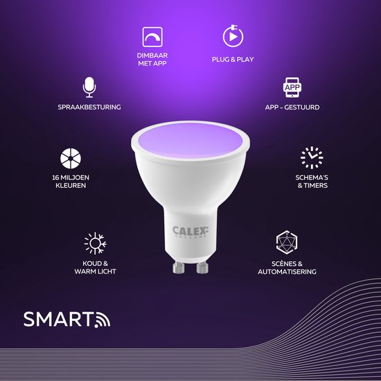 Calex slimme GU10 lamp met paars licht, omringd door iconen voor app-bediening, spraakbesturing en 16 miljoen kleuren.