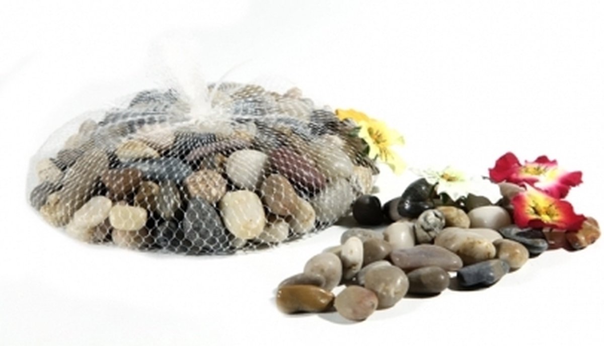 Mini Decoratie steentjes - in netje - 1x kg - natuur kleuren - Voor in plantenbak, vissenkom of kandelaar vaas