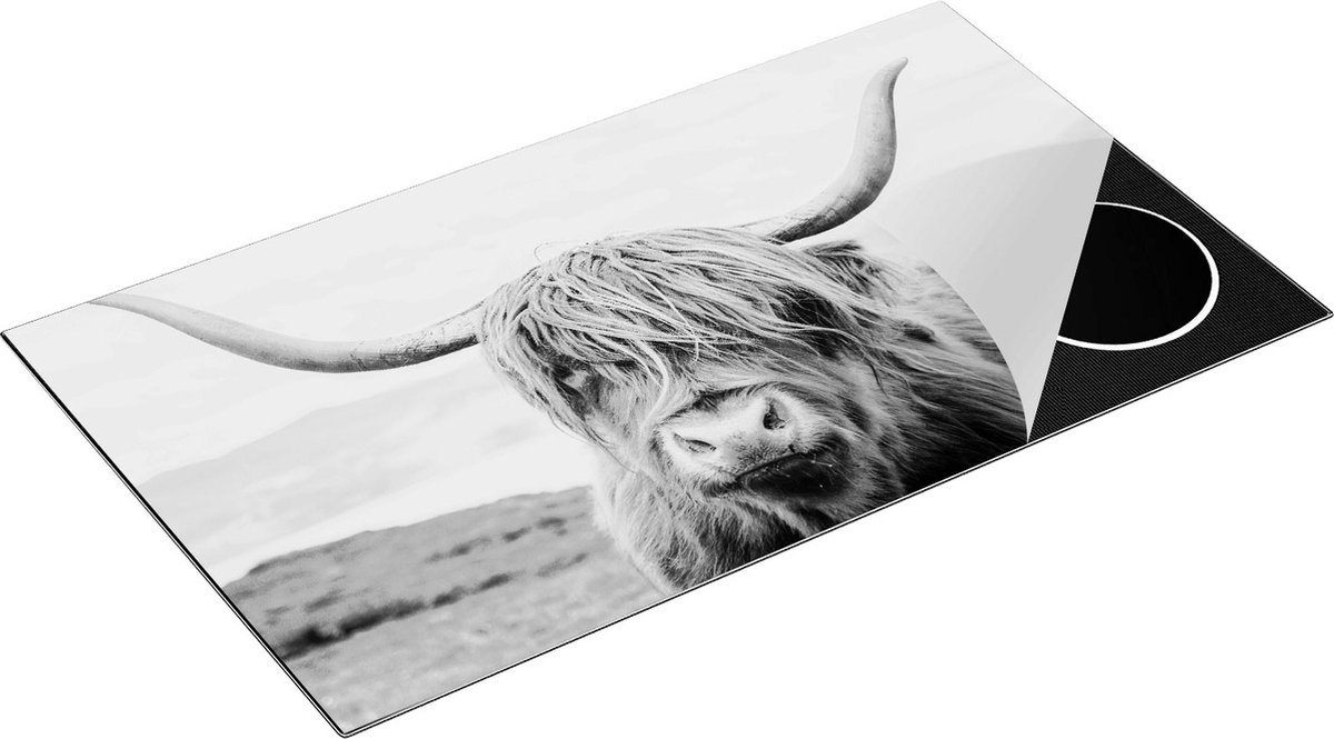 Chefcare Inductie Beschermer Schotse Hooglander in het Zwart Wit - 89,6x51,6 cm - Afdekplaat Inductie - Kookplaat Beschermer - Inductie Mat