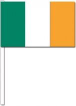 50 drapeaux irlandais agitant 12 x 24 cm
