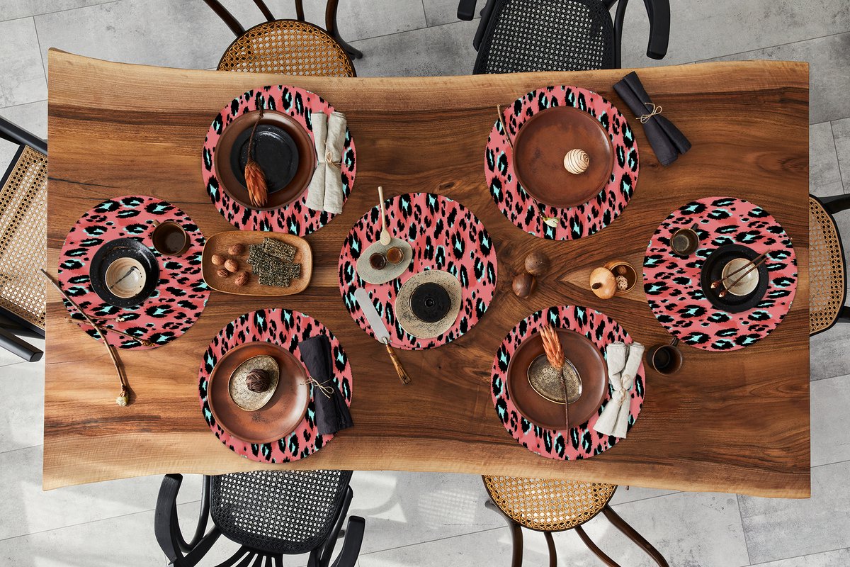 Ronde placemats - Onderlegger - Placemats rond - Panterprint - Roze - Blauw - Patroon - 8 stuks