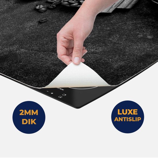 Chefcare Inductie Beschermer Koffiebonen met Kaneelstokjes - Zwart Wit - 85x52 cm - Afdekplaat Inductie - Kookplaat Beschermer - Inductie Mat