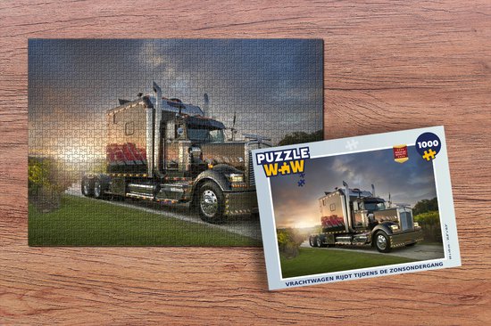 Puzzel Vrachtwagen rijdt tijdens de zonsondergang - Legpuzzel - Puzzel 1000  stukjes... | bol