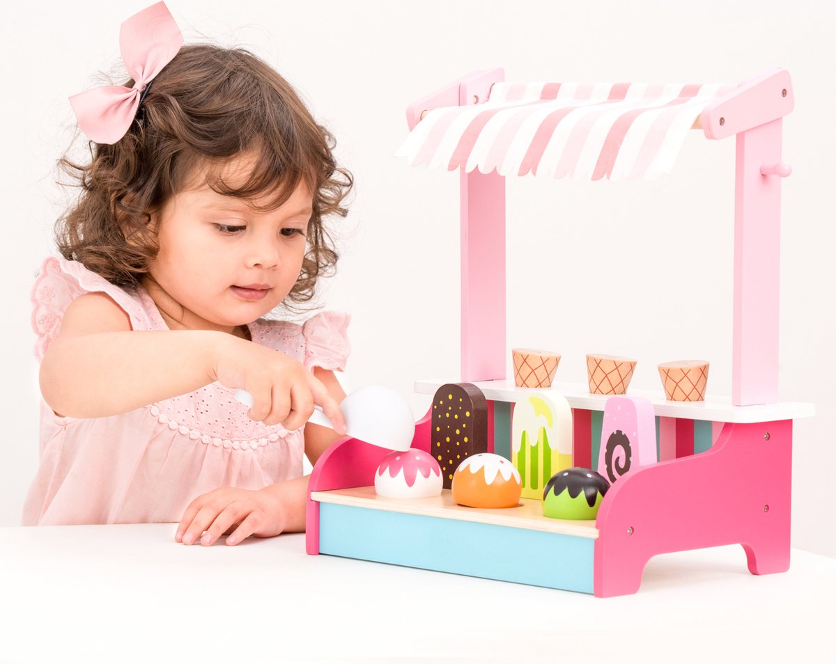 New Classic Toys® Speelgoedwinkeltje IJskraam Inclusief Accessoires — afbeelding 4