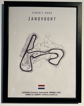 Zandvoort Circuit op Canvas incl. Lijst - Met Plaatselijke Omgevingsdetails - Formule 1 - Poster - 30x40cm - Wanddecoratie - Max Verstappen - Cadeau