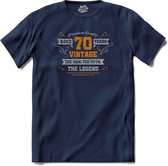 70 Jaar vintage legend - Verjaardag cadeau - Kado tip - T-Shirt - Heren - Navy Blue - Maat L