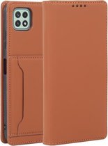 Voor Samsung Galaxy A22 5G Sterk Magnetisme Vloeibaar Gevoel Horizontale Flip Lederen Case met Houder & Kaartsleuven & Portemonnee (Bruin)