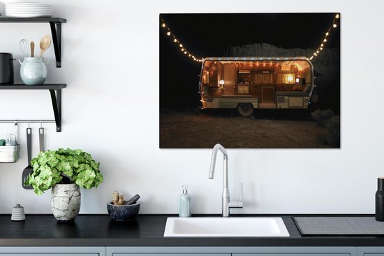 Une caravane avec éclairage 80x60 cm - Tirage photo sur toile (Décoration murale salon / chambre)