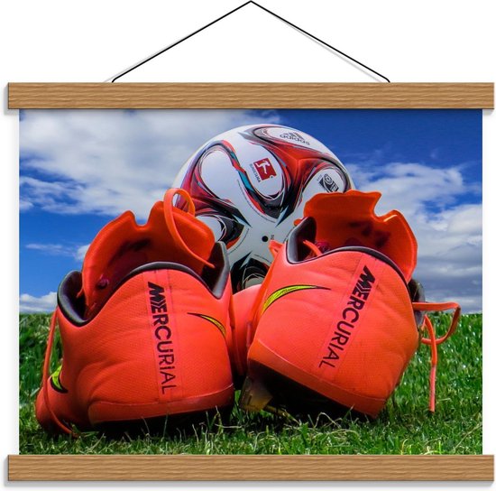 Schoolplaat – Voetbal en Voetbalschoenen - 40x30cm Foto op Textielposter (Wanddecoratie op Schoolplaat)