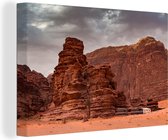 Canvas Schilderij Mooi rood gebergte in Wadi Rum - 30x20 cm - Wanddecoratie
