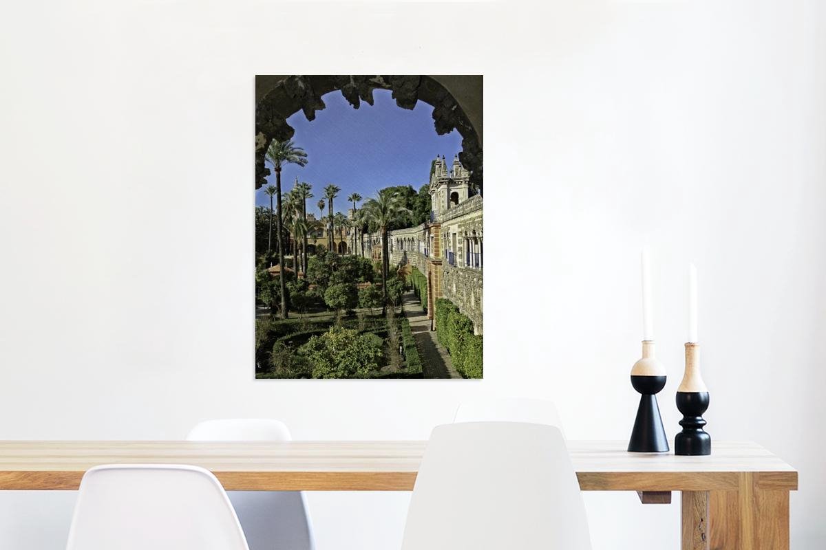 Canvas Schilderij Sevilla - Tuinen - Paleis - 60x80 cm - Wanddecoratie op Prijzenvolger.com