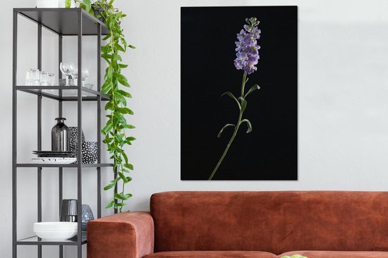 Une toile violette de couleur violette sur fond noir 90x140 cm - Tirage photo sur toile (Décoration murale salon / chambre) / Peintures Fleurs sur toile