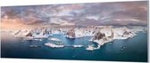 Wandpaneel Vergezicht bergen en sneeuw  | 240 x 80  CM | Zilver frame | Wandgeschroefd (19 mm)