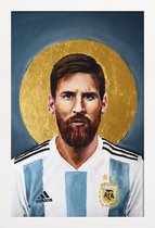 JUNIQE - Poster met houten lijst Football Icon - Lionel Messi -30x45