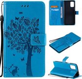 Voor LG K52 Tree & Cat Pattern Pressed Printing Horizontale Flip PU Leather Case met houder & kaartsleuven & portemonnee & Lanyard (blauw)