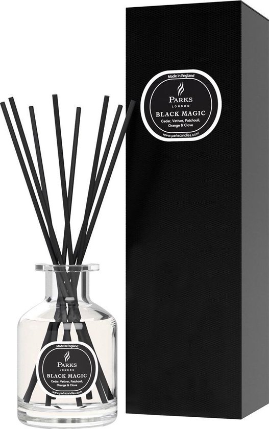 Parks London - BLACK MAGIC - Cedar, Vetiver, Sandalwood, Orange & Clove - 100ml