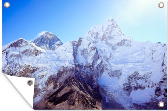 Muurdecoratie Besneeuwde bergen met de Mt. Everest en Mt kala Patthar in de Himalaya, Nepal - 180x120 cm - Tuinposter - Tuindoek - Buitenposter