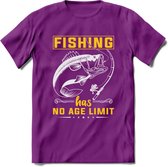 Fishing Has No Age Limit - Vissen T-Shirt | Geel | Grappig Verjaardag Vis Hobby Cadeau Shirt | Dames - Heren - Unisex | Tshirt Hengelsport Kleding Kado - Paars - XXL