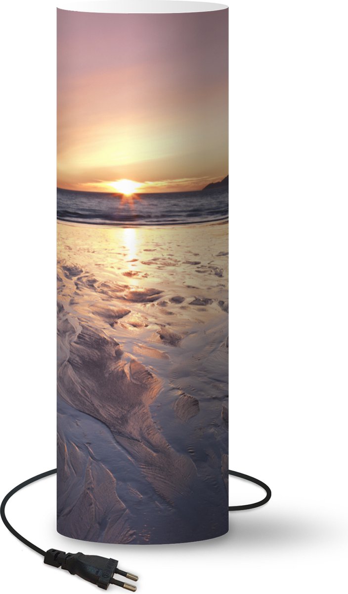 Lamp - Nachtlampje - Tafellamp slaapkamer - Strand - Zon - Zee - 70 cm hoog - Ø22.3 cm - Inclusief LED lamp