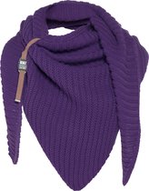 Knit Factory Demy Gebreide Omslagdoek - Driehoek Sjaal Dames - Dames sjaal - Wintersjaal - Stola - Wollen sjaal - Paarse sjaal - Purple - 190x85 cm - Inclusief siersluiting