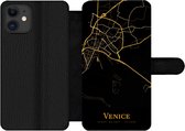 Bookcase Geschikt voor iPhone 11 telefoonhoesje - Venetië - Kaart - Goud - Met vakjes - Wallet case met magneetsluiting