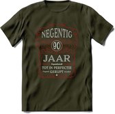 90 Jaar Legendarisch Gerijpt T-Shirt | Rood - Grijs | Grappig Verjaardag en Feest Cadeau Shirt | Dames - Heren - Unisex | Tshirt Kleding Kado | - Leger Groen - L