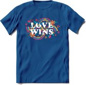 Love Wins | Pride T-Shirt | Grappig LHBTIQ+ / LGBTQ / Gay / Homo / Lesbi Cadeau Shirt | Dames - Heren - Unisex | Tshirt Kleding Kado | - Donker Blauw - L