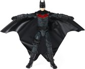 DC Comics The Batman - Wingsuit Batman - Speelfiguur - Met vleugels, licht & geluid - 30cm