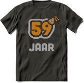 59 Jaar Feest T-Shirt | Goud - Zilver | Grappig Verjaardag Cadeau Shirt | Dames - Heren - Unisex | Tshirt Kleding Kado | - Donker Grijs - L